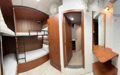 Agra House | Hotel Byke Ride - Walkable from Agra Cantt Railway Station