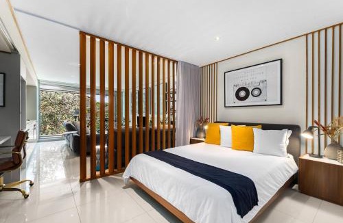 Bondi Beach Apartment | Drews Bondi Beach Pad Music Inspired