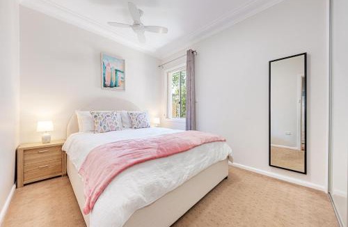 Caringbah South House | Luxury 3 bedroom 2 bathroom full home, easy access, pet friendly, near Cronulla