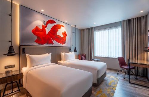 Indore Hotel | Radisson RED Indore