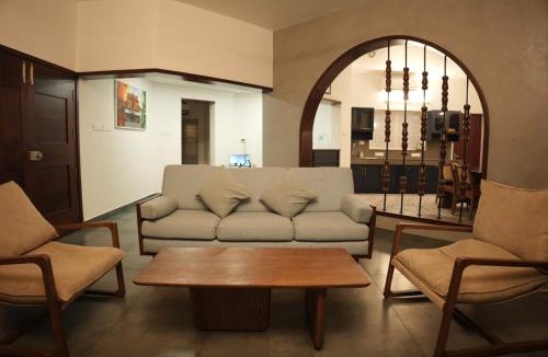 Elathur House | Coastline 4Bedroom cliffside villa