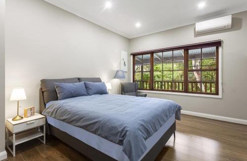 Wentworth Falls House | Carmelia Garden View Haven for Families and Friends