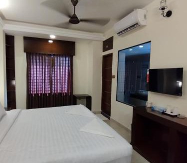 Chittagong Hotel | White Park Hotel & Suites