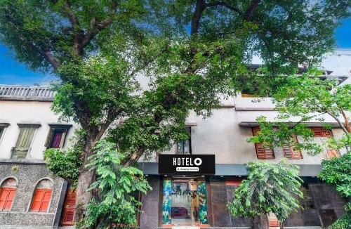 Ballygunge Hotel | Townhouse Kolkata Northern Park