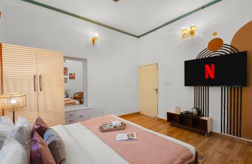 Faridabad House | ELIVAAS Signature Raha Farms