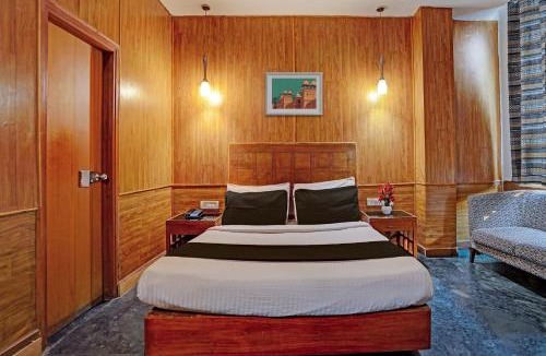 Indirapuram Hotel | Hotel O One Hotel