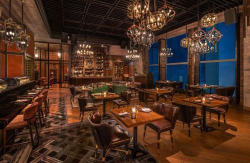 Lower Parel Hotel | The St. Regis Mumbai