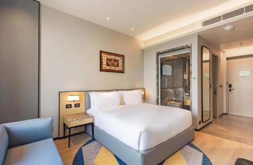 Bistupur Hotel | Radisson Hotel Jamshedpur