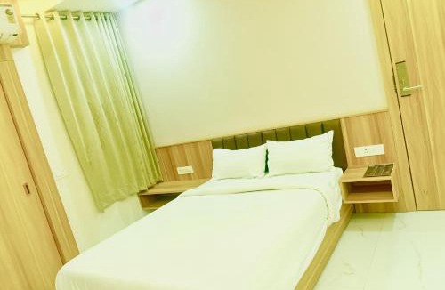 Indore Hotel | Accuotel Inn The Lavish Villa