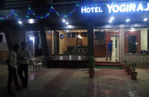 Shirdi Hotel | Hotel Yogiraj