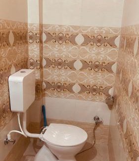 Varanasi Cabin | Tandon Lodge On The Ganga Ghat Homestay