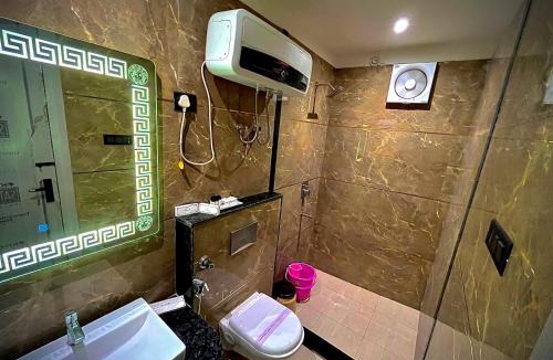 Kanpur Hotel | Hotel Lata Continental