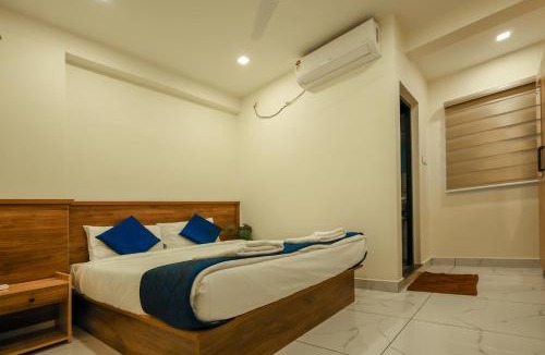 Kakkanad Hotel | Moonic Days Infopark Kakkanad