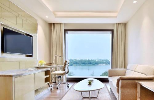 Nagavara Hotel | Courtyard by Marriott Bengaluru Hebbal