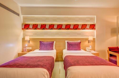 Nashik Hotel | The SSK Solitaire Hotel & Banquets