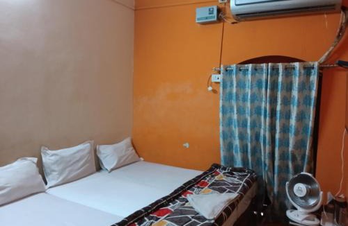 Varanasi Hotel | Hotel shivanand
