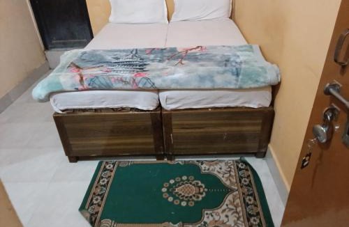 Varanasi Hotel | Hotel shivanand