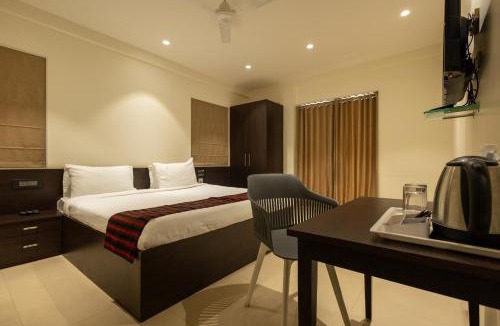 Nashik Hotel | Freesia Residency by Express Inn