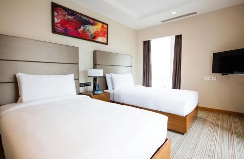 Nanakram Guda Hotel | Oakwood Residence Kapil Hyderabad