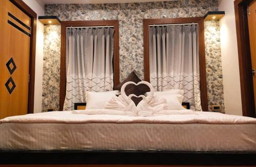 Ruppur Hotel | CHARULATA RESIDENCY