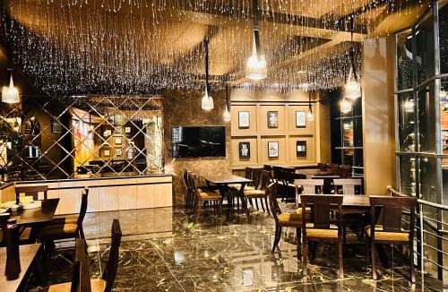 Indore Hotel | The Sky Imperial Sethji Ni Wadi