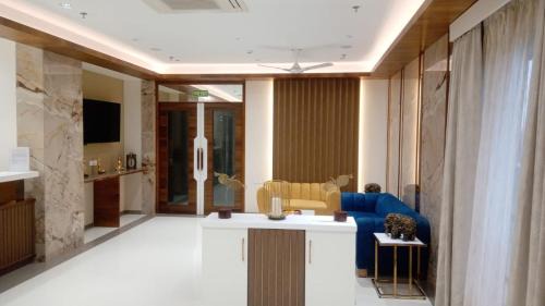 Bhubaneshwar Hotel | PUSHPAK HOTEL & CONVENTION