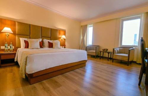 Dharmatala Hotel | Peerless Hotel Kolkata