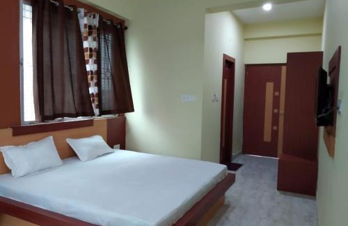 Deoghar Hotel | Hotel Shree Hari