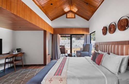 Ooty Hotel | WelcomHeritage Ayatana Ooty