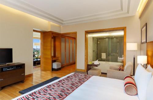 Sector 29 Hotel | Crowne Plaza Today Gurugram by IHG