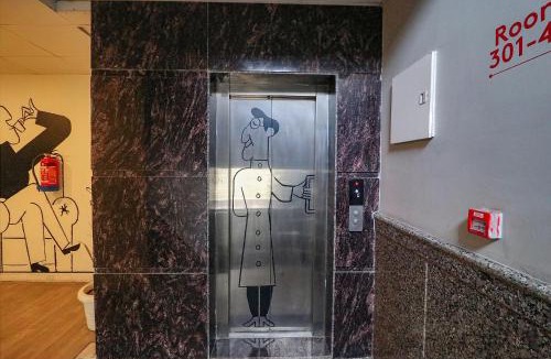 New Delhi Hotel | Via The Chaitanyas