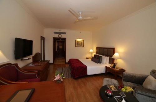 Taj Ganj Hotel | Jaypee Palace Hotel