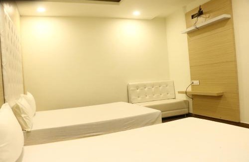 Bhopal Hotel | Hotel Silvora inn