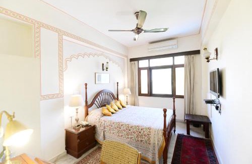 Bani Park Hotel | Hotel Meghniwas