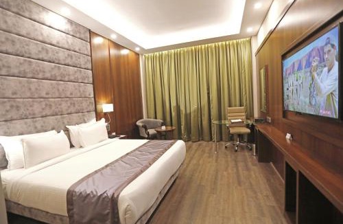 Bistupur Hotel | Ramada Jamshedpur Bistupur