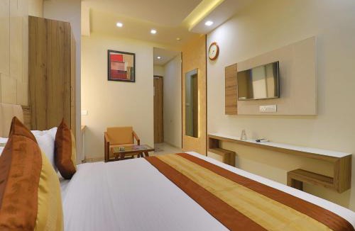 Prahlad Nagar Hotel | Hotel Repose