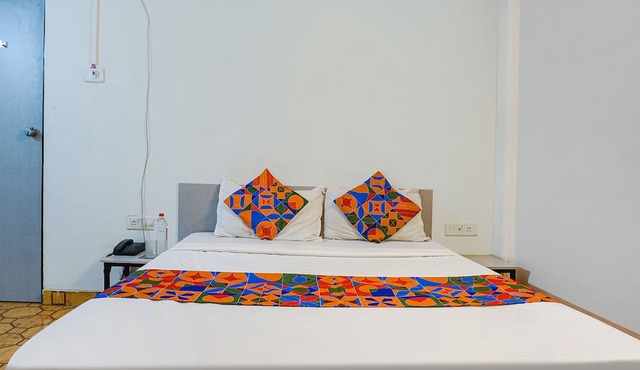 Fabhotel Relax Inn