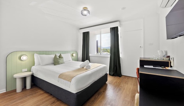 The Palms Motel (Formerly Flinders Motel) in Wollongong