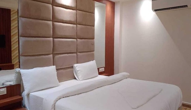 Hotel RIVERB