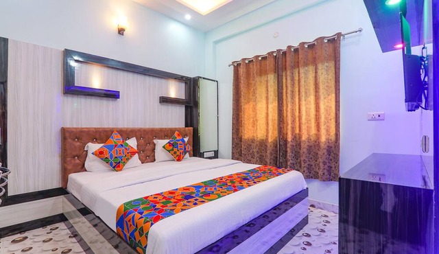 FabHotel Lumbini International