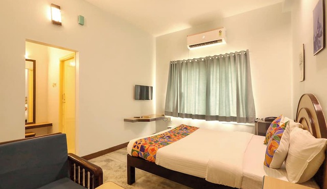 FabHotel Santhi Inn