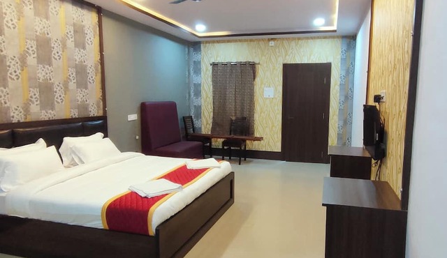 Hotel Sandhya