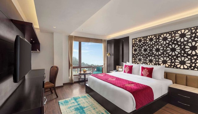 Ramada by Wyndham Gangtok Hotel & Casino Golden
