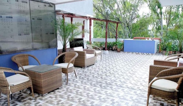 Room-nice Boutique Guest House In South