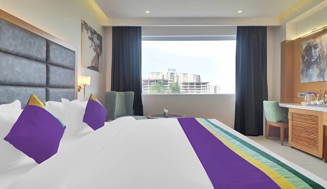 Hotel Grand Manor