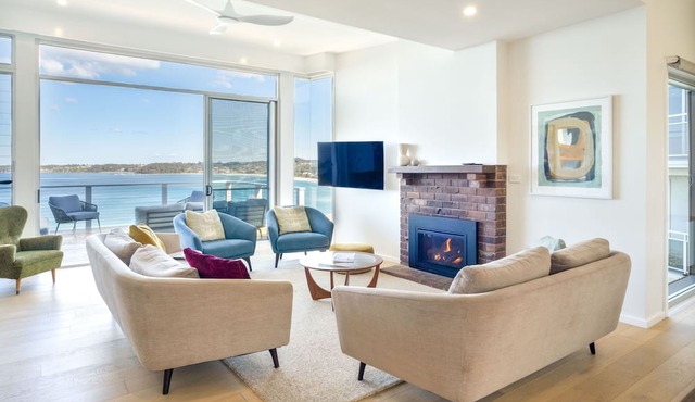 The Sands Mollymook - Beachfront Luxury in Mollymook Beach