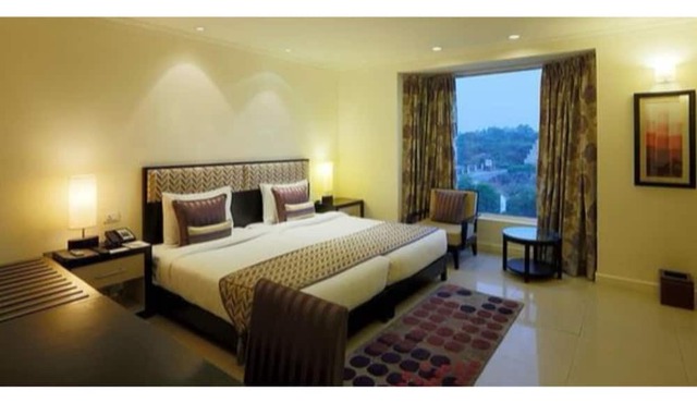 Sarovar Portico Surajkund Faridabad