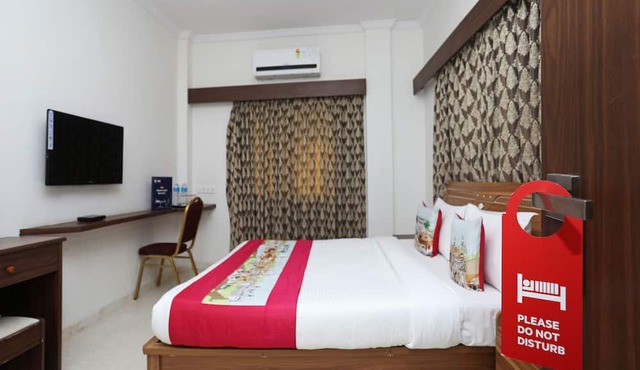 OYO 10671 Hotel Sai Prem