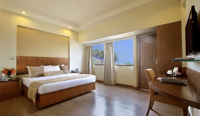 Hotel Express Towers
