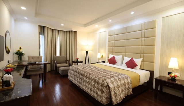 Hotel Samrat